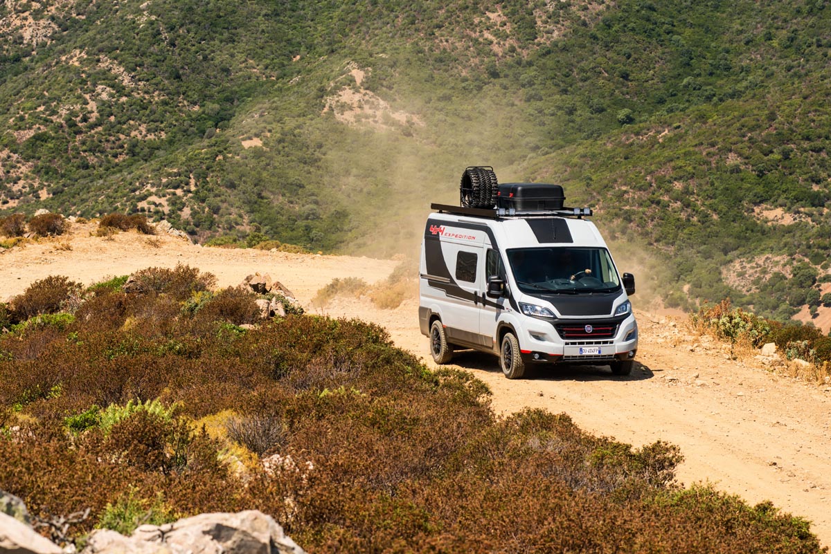 Caravan Salon di Düsseldorf 2017: Fiat Professional porta al debutto il  nuovo Ducato 4x4 - Gruppo Maffei